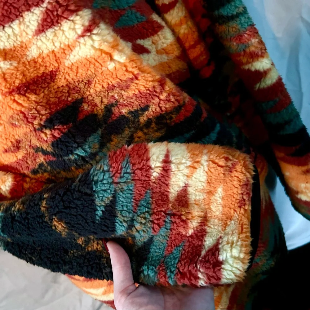 NWT Black, Orange Multicolor Southwestern Sherpa-Like Zip-Up Pullover, Size XL - Picture 6 of 10